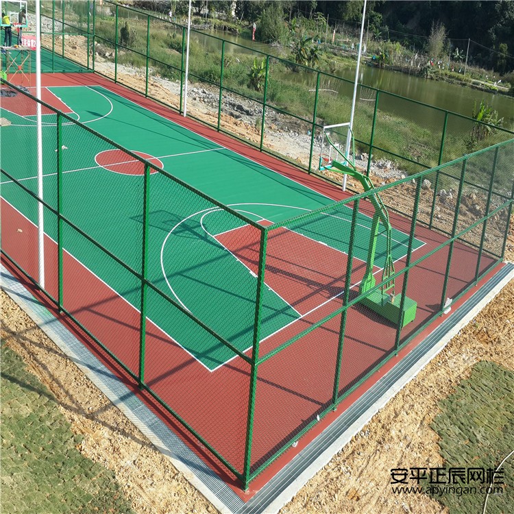 篮球场围网多少钱一平米