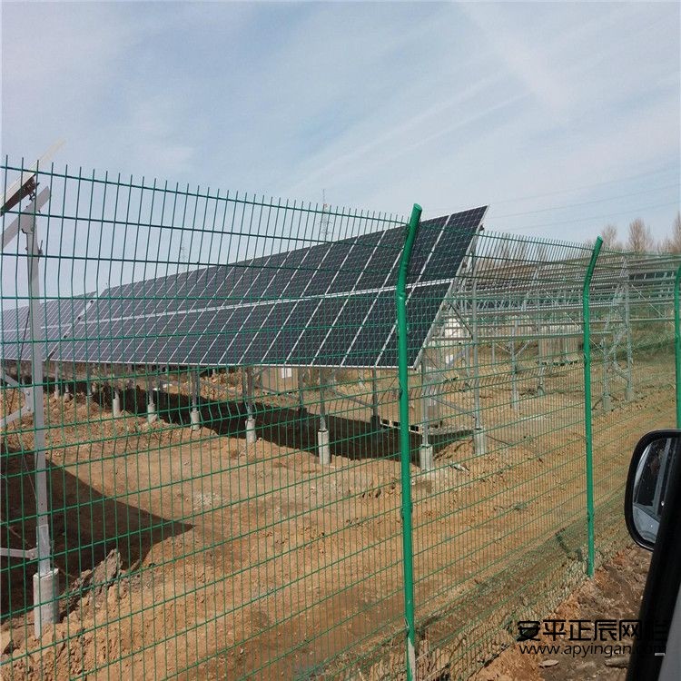 光伏电站护栏高度