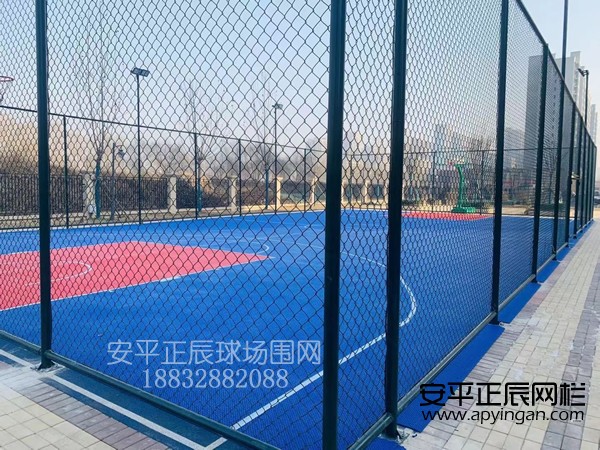篮球场体育围网厂家