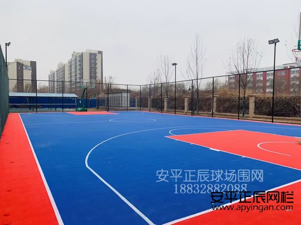 篮球场体育围网厂家