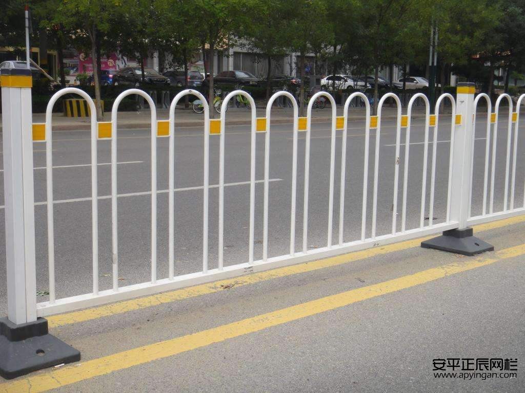 市政道路护栏生产厂家