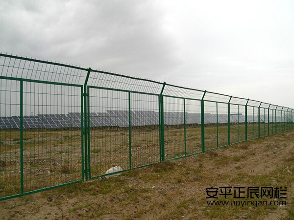 光伏电站围栏