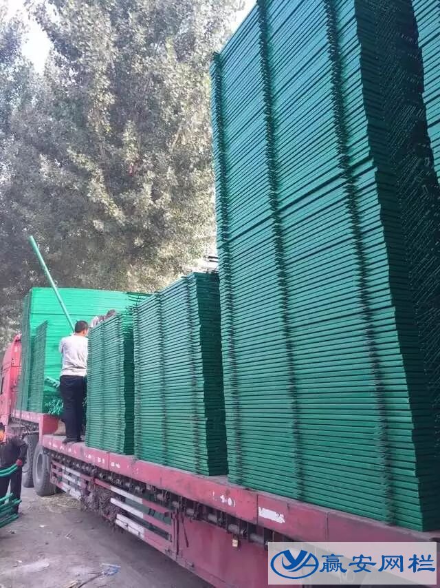 公路护栏网哪里卖