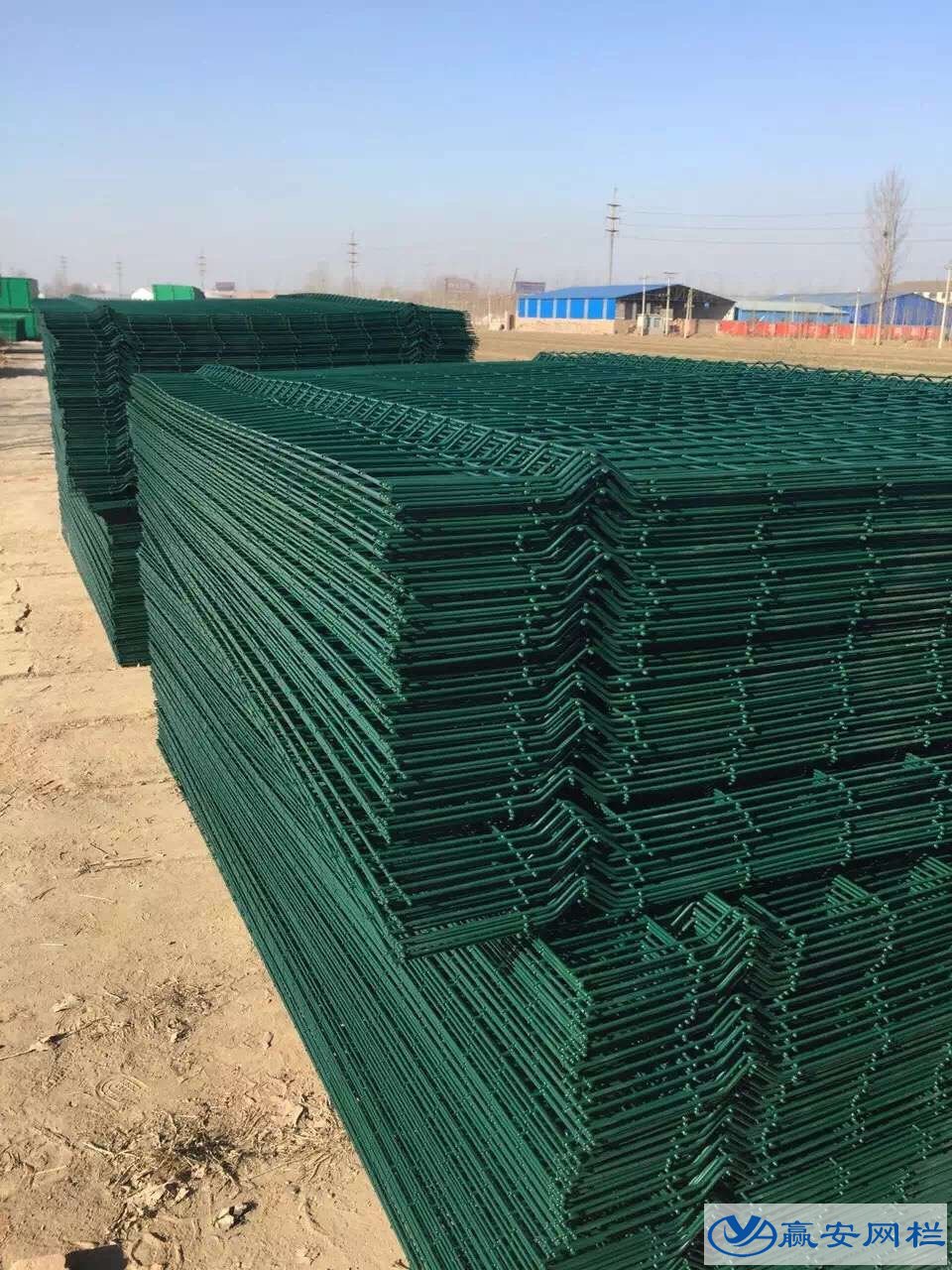 三角折弯护栏网现货