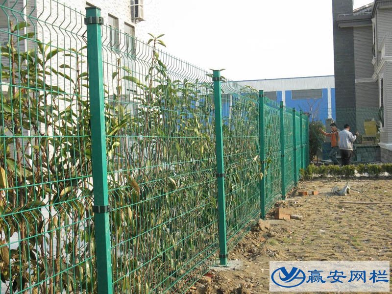 护栏网图片