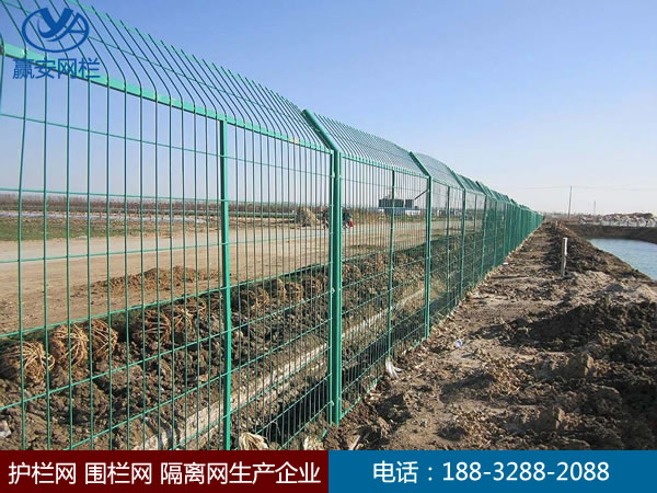 铁丝网围栏 铁丝网围栏