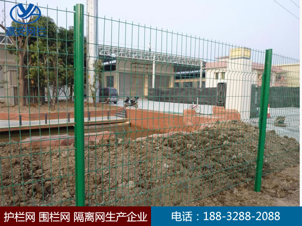 铁丝网围栏 铁丝网围栏