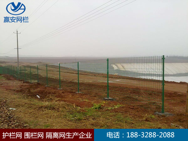 铁丝网围栏 铁丝网围栏