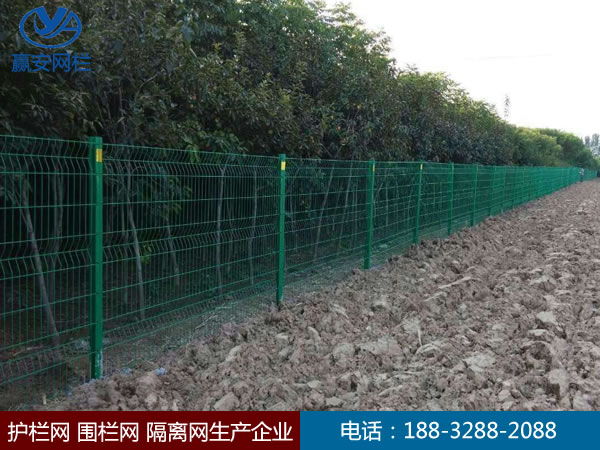 铁丝网围栏 铁丝网围栏