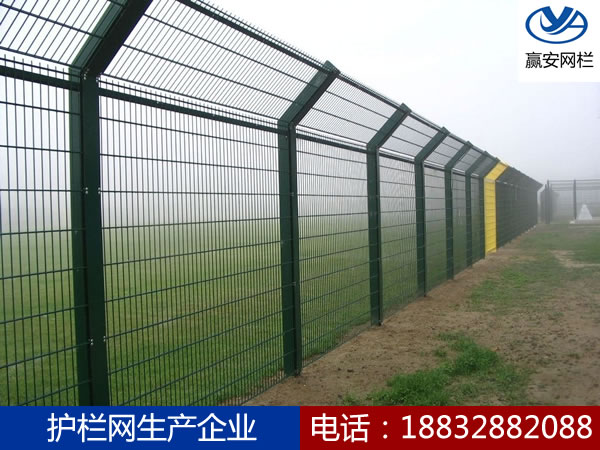铁丝网围栏 铁丝网围栏