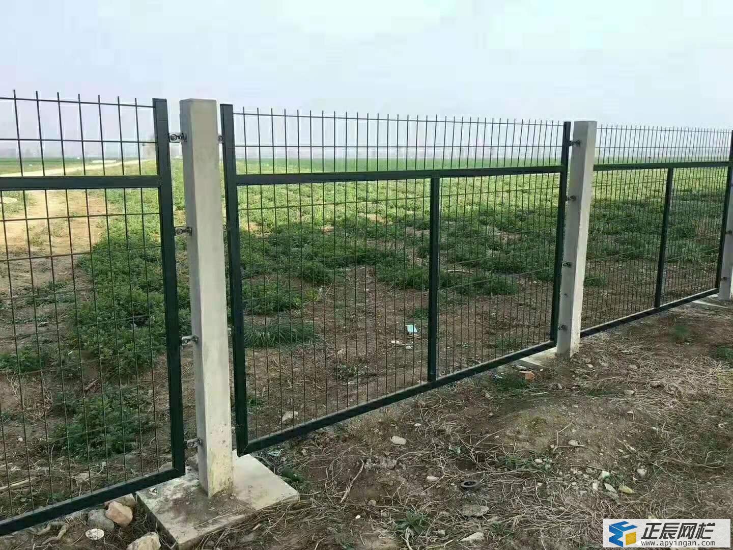 铁路线路防护栅栏 铁路线路防护栅栏