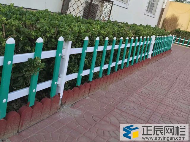 小区花园护栏网图片