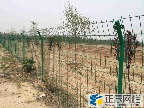 铁丝网围栏防护栏贴图2