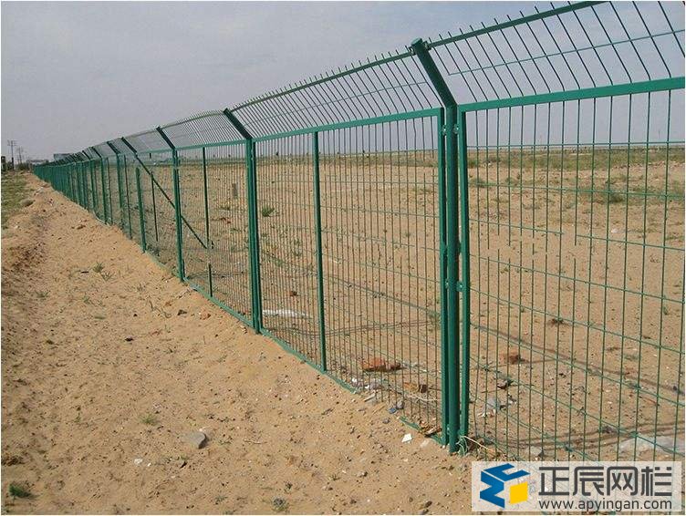 公路护栏网