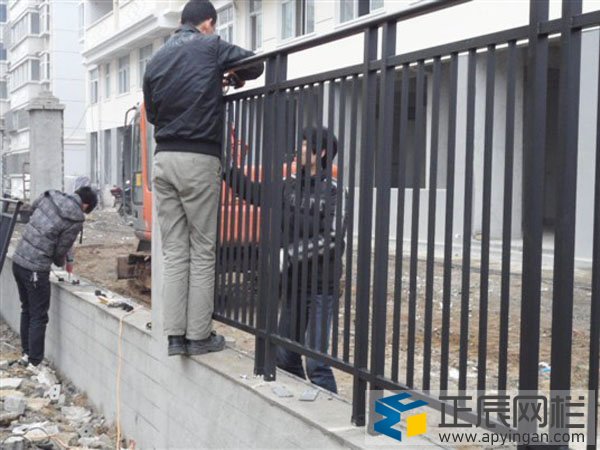 锌钢护栏每米价格