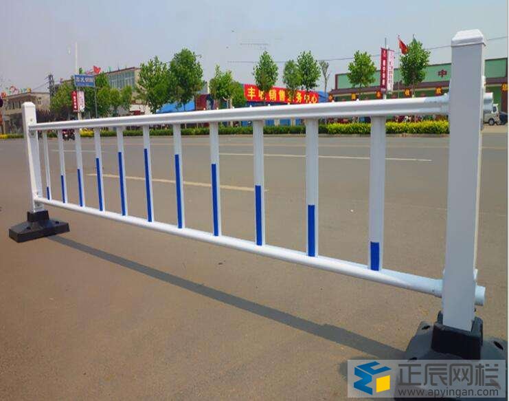 道路护栏