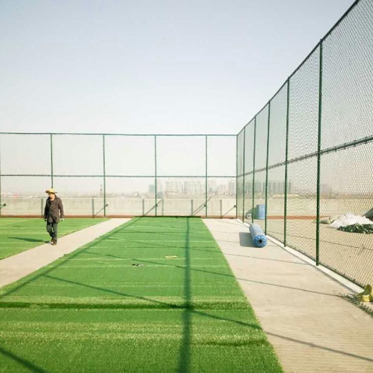 学校操场围栏网